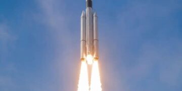 ISRO Transition: ISRO में बदलाव अब प्राइवेट कंपनियां बनाएंगी रॉकेट-सैटेलाइट, फोकस रहेगा रिसर्च और नई तकनीक पर