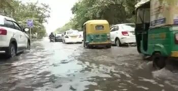 Delhi Heavy Rain Red Alert