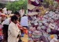 Kanpur Candy loot: हाईवे किनारे एक्सपायरी टॉफी-चॉकलेट देख मची लूट, वायरल वीडियो से पुलिस में हड़कंप