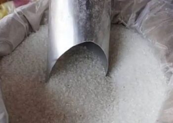 Wholesale Prices: चीनी समेत कई खाद्य वस्तुओं के दाम गिरे, आम आदमी को महंगाई से मिली राहत