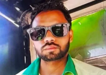 Ghaziabad Accident: खतरनाक मांझे से बाइक सवार डिलीवरी बॉय की hui मौत, जाने पूरा मामला