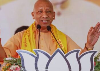 Uttar Pradesh Politics: यूपी में अब तक सबसे ज्यादा समय तक मुख्यमंत्री कौन रहा? क्या योगी आदित्यनाथ ने बनाया है रिकॉर्ड