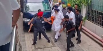 Sukhbir Badal Attack: गुरुद्वारे में सुखबीर बादल पर फिर हमला, नांदेड़ में कृपाण से किसने किया वार