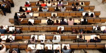 Germany Education: भारतीय छात्रों का कौन सा देश बना फेवरेट, कम खर्च में बेहतरीन ,पढ़ाई नौकरी के मौके अपार