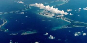 Diego Garcia Drone Threat: हिंद महासागर के अमेरिकी-ब्रिटिश सैन्य अड्डे पर दिखा अज्ञात ड्रोन, सुरक्षा को लेकर बढ़ी चिंता