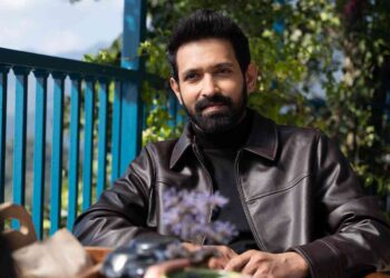 Musafir Cafe Review: प्यार, सपनों और अधूरे रिश्तों की सुकून भरी कहानी