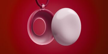 Friend 2.0 AI Pendant: अब गले में पहनिए अपना AI दोस्त,जानिए क्या ये सच में करेगा आपसे बात