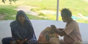 Hunger Strike :दीवार गिराने के विवाद पर महिला ने कलेक्ट्रेट में शुरू किया अनशन, शिकायत के बाद भी नहीं रुका दुकान का निर्माण
