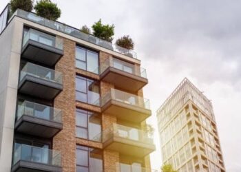 Flat Apartment : जब आपकी बिल्डिंग खंडहर हो जाएगी, तो दोबारा फ्लैट बनाने का खर्च कौन उठाएगा, जानिए नियम