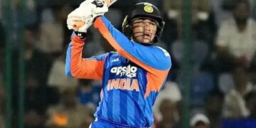 T20 Record: अभिषेक शर्मा 30 गेंदों में शतक लगाकर तीसरे नंबर पर पहुंचे, जानिए उनसे आगे कौन कौन