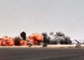 Houthi Attack रियाद समेत सऊदी के कई शहरों पर मिसाइल-ड्रोन हमले, एयर रेड अलर्ट जारी