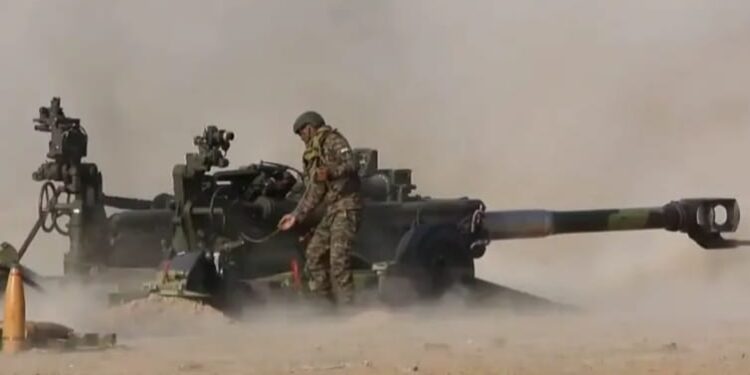 India-US War Exercise में M777 तोपों की लाइव फायरिंग, रेल सुरक्षा के लिए ₹200 करोड़ से ज्यादा मंजूर