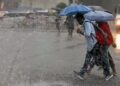 UP Weather: उमस के बीच राहत की खबर आज से बदलेगा मौसम, 25-26 सितंबर को तेज बारिश के आसार