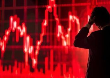 Market Crash : सेंसेक्स 1100 अंक गिरा, निफ्टी 350 अंक टूटा; विदेशी निवेशक निकल भागे, तेल भी महंगा