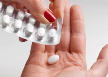 Painkillers Warning: दर्द की दवा को लेकर सरकार की चेतावनी,ज़्यादा इस्तेमाल से हो सकता इन अंगों पर असर