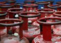 LPG Refill Booking: LPG सिलेंडर बुकिंग में मिलेगी बड़ी राहत, अब गांव में रहने वाले इतने दिनों में करा सकेंगे रिफिल