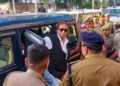 Azam Khan ED Arrest: जेल से बाहर आते ही आजम खां को ईडी ने हिरासत में लिया, बेटे अब्दुल्ला पहुंचे घर
