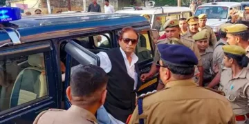 Azam Khan ED Arrest: जेल से बाहर आते ही आजम खां को ईडी ने हिरासत में लिया, बेटे अब्दुल्ला पहुंचे घर