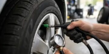 Nitrogen Gas :नाइट्रोजन भरवाना कितना फायदेमंद, क्या सच में बढ़ता है माइलेज , मिलती है बेहतर पकड़?