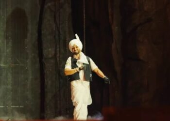 Diljit Concert : दिल्ली की बारिश भी नहीं रोक पाई फैंस का जोश, लंदन से पहुंची प्रशंसक… आधी रात तक चली मेट्रो